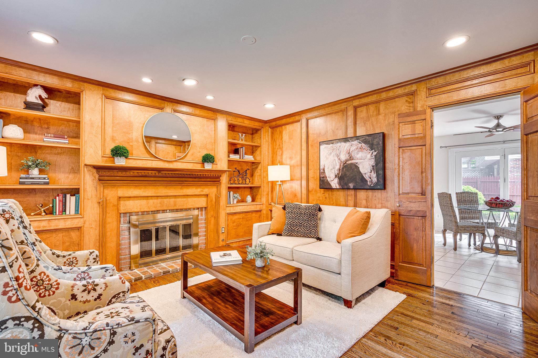 MAYWOOD TERRACE - Residential