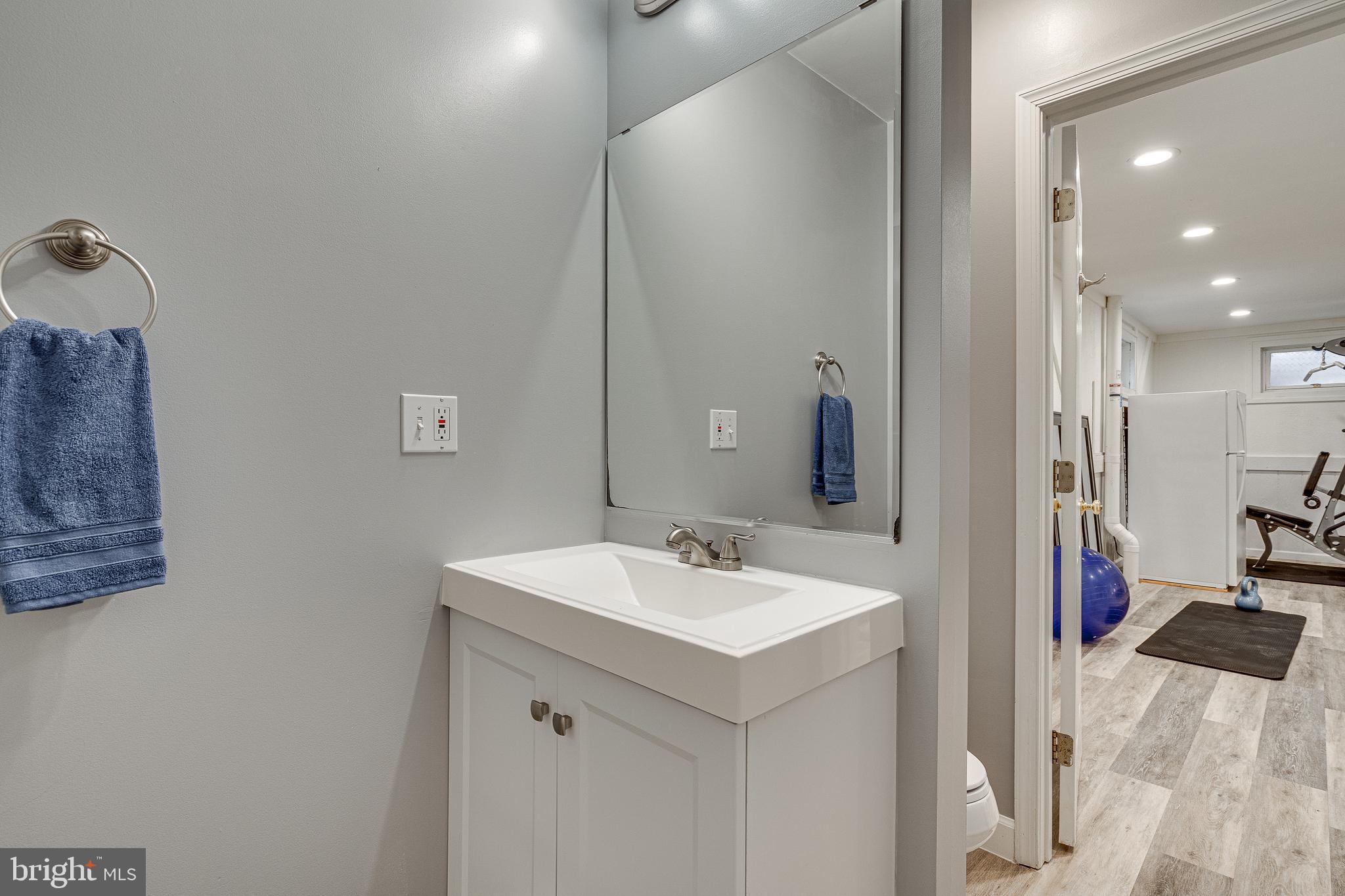 MAYWOOD TERRACE - Residential