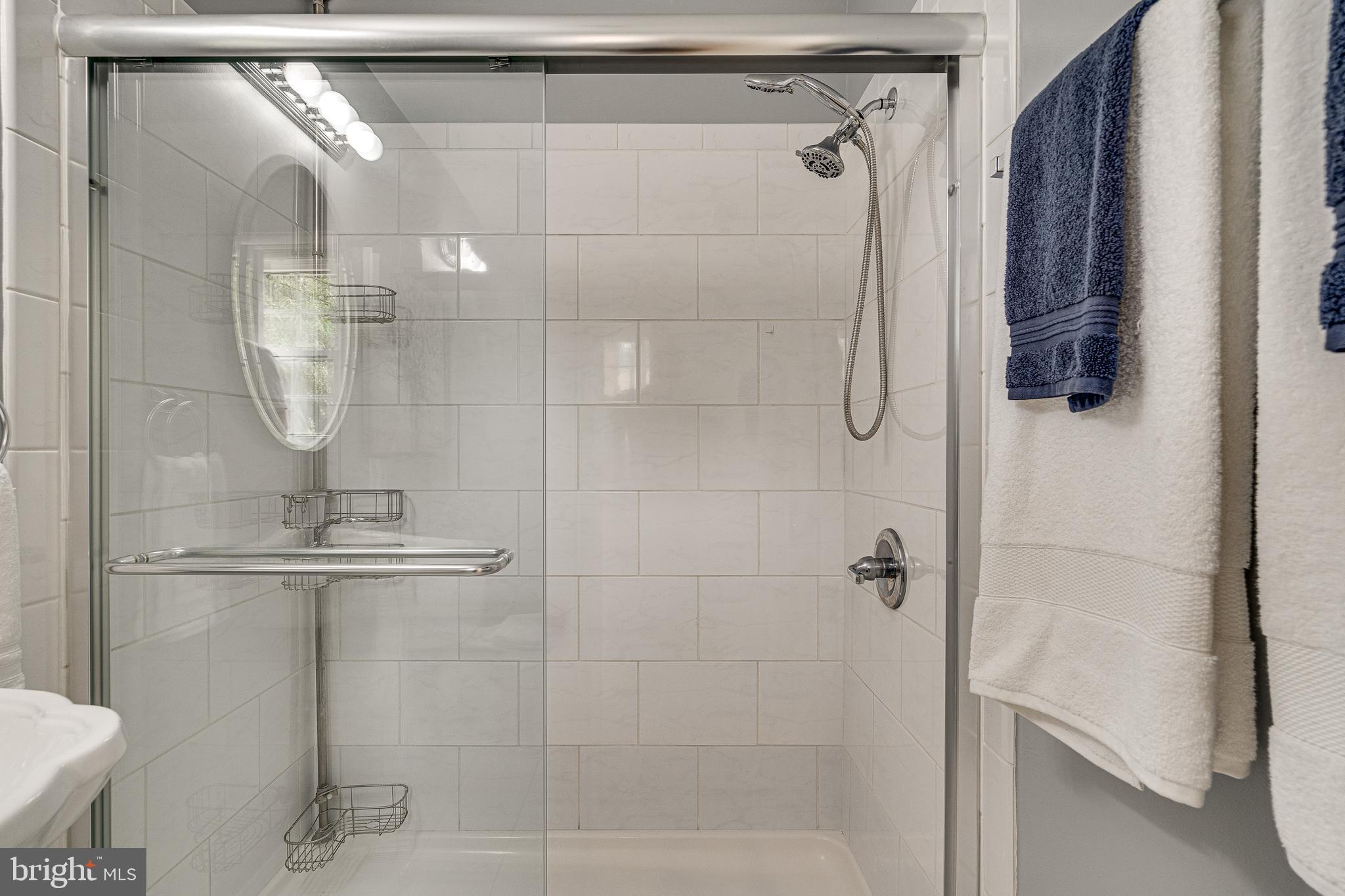 MAYWOOD TERRACE - Residential