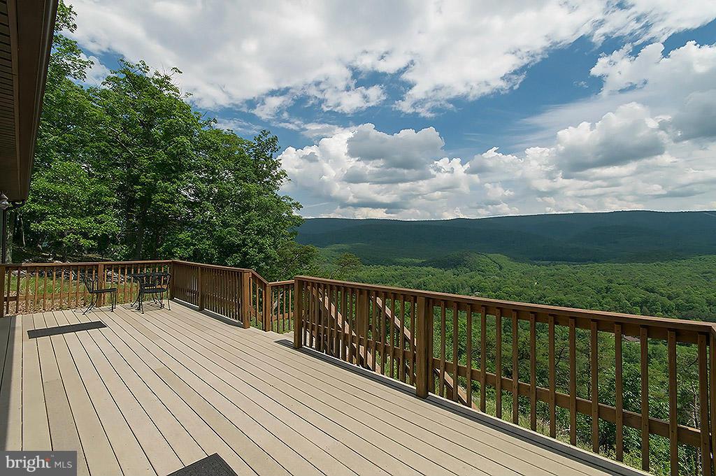 RIVER BEND - Residential