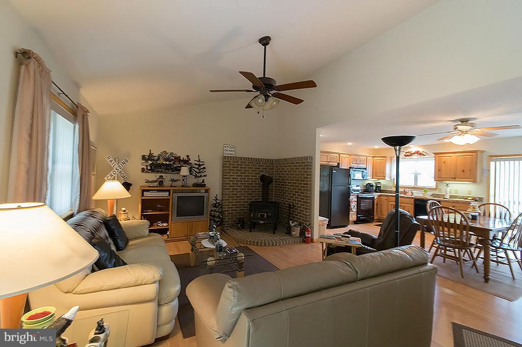 RIVER BEND - Residential