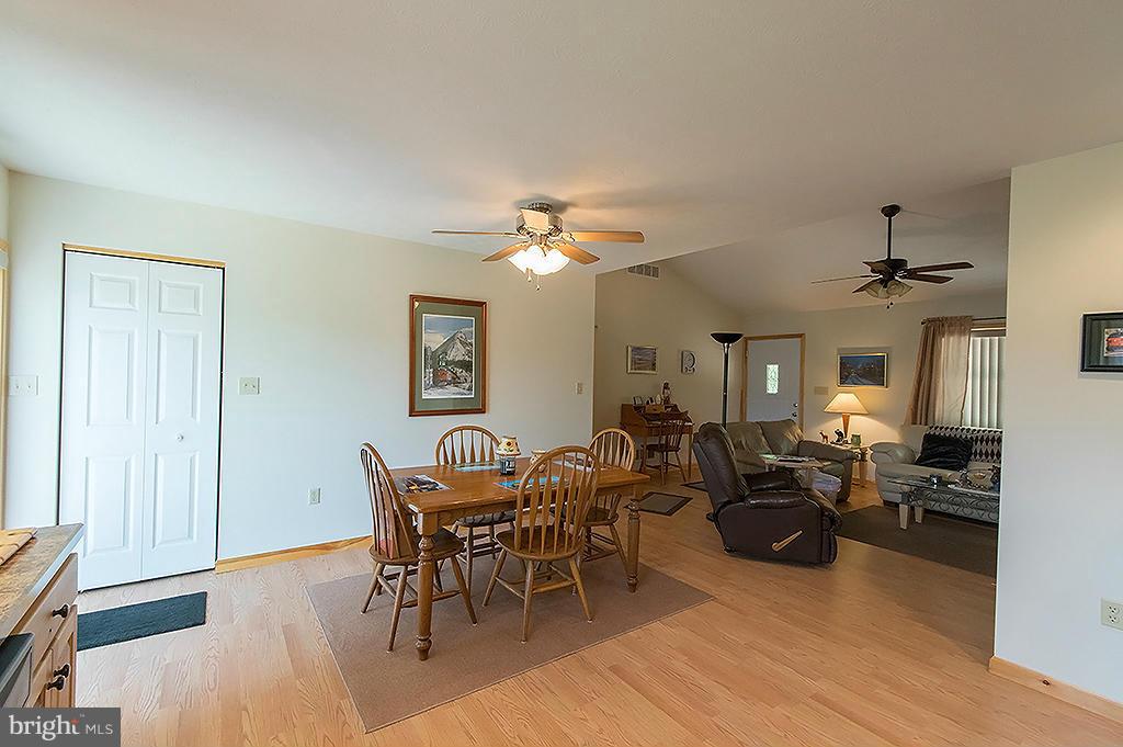 RIVER BEND - Residential