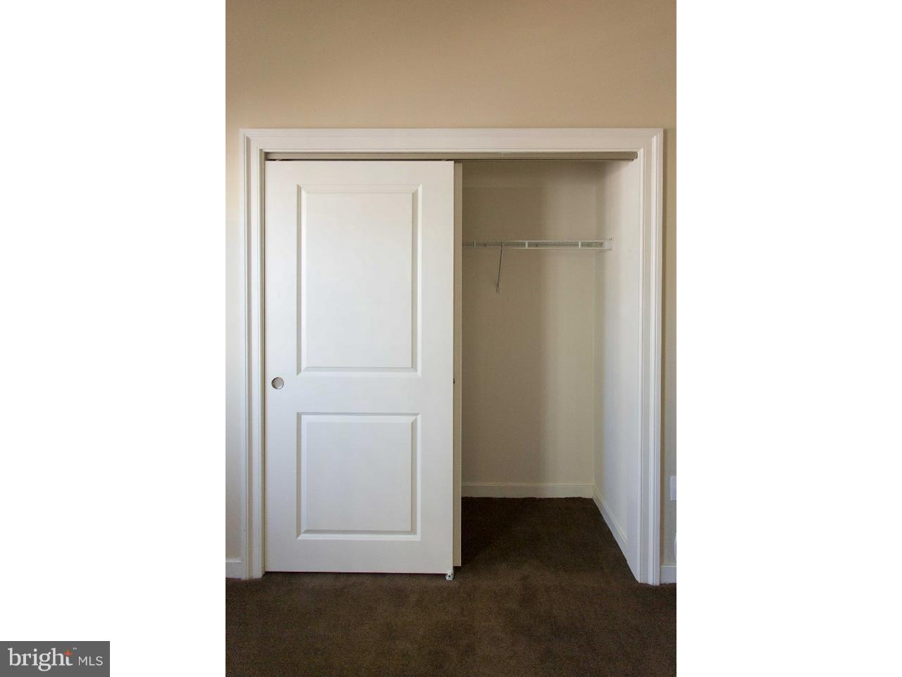 SOCIETY HILL - Residential Lease