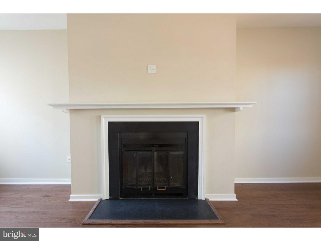 SOCIETY HILL - Residential Lease