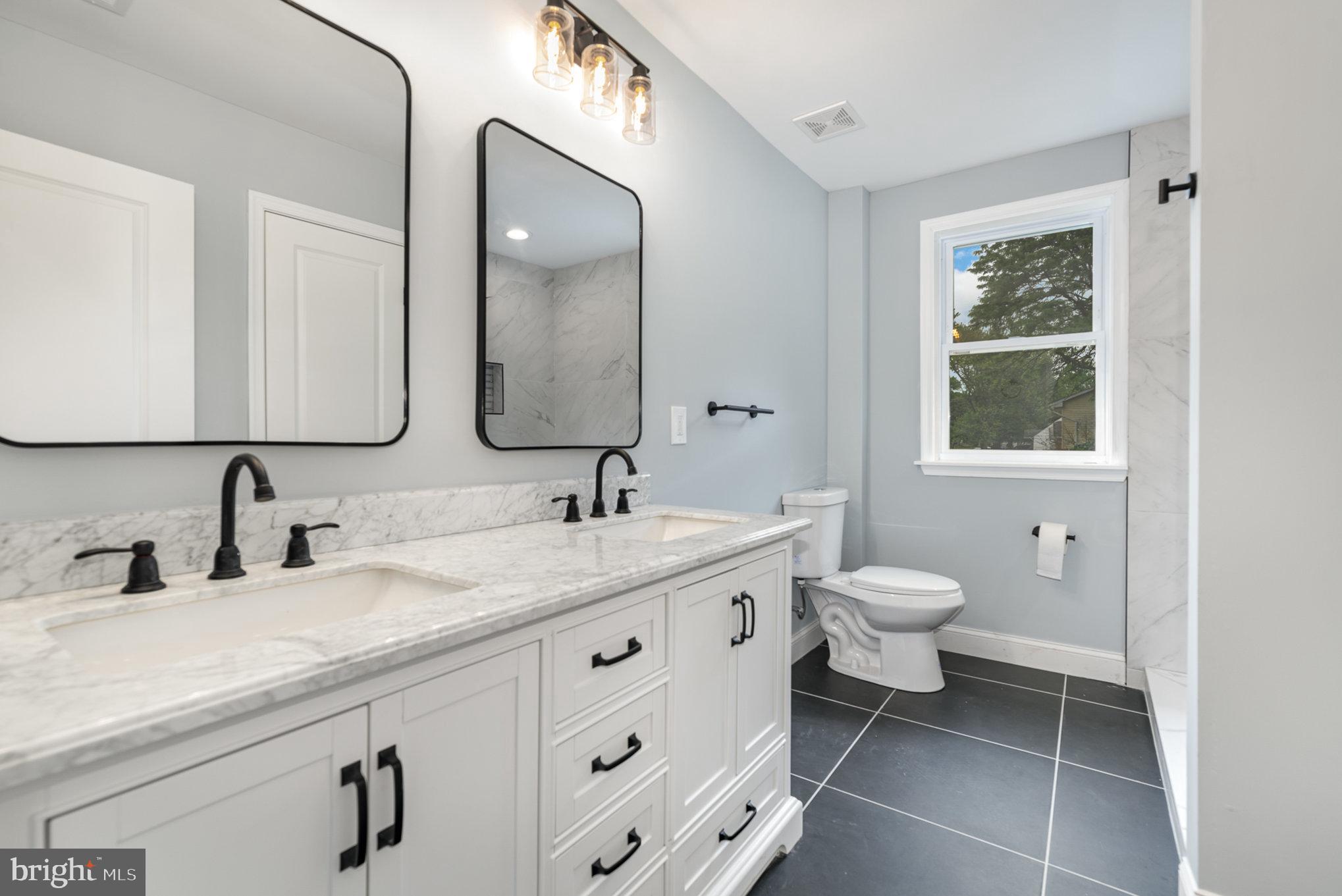 ABERDEEN HILLS - Residential