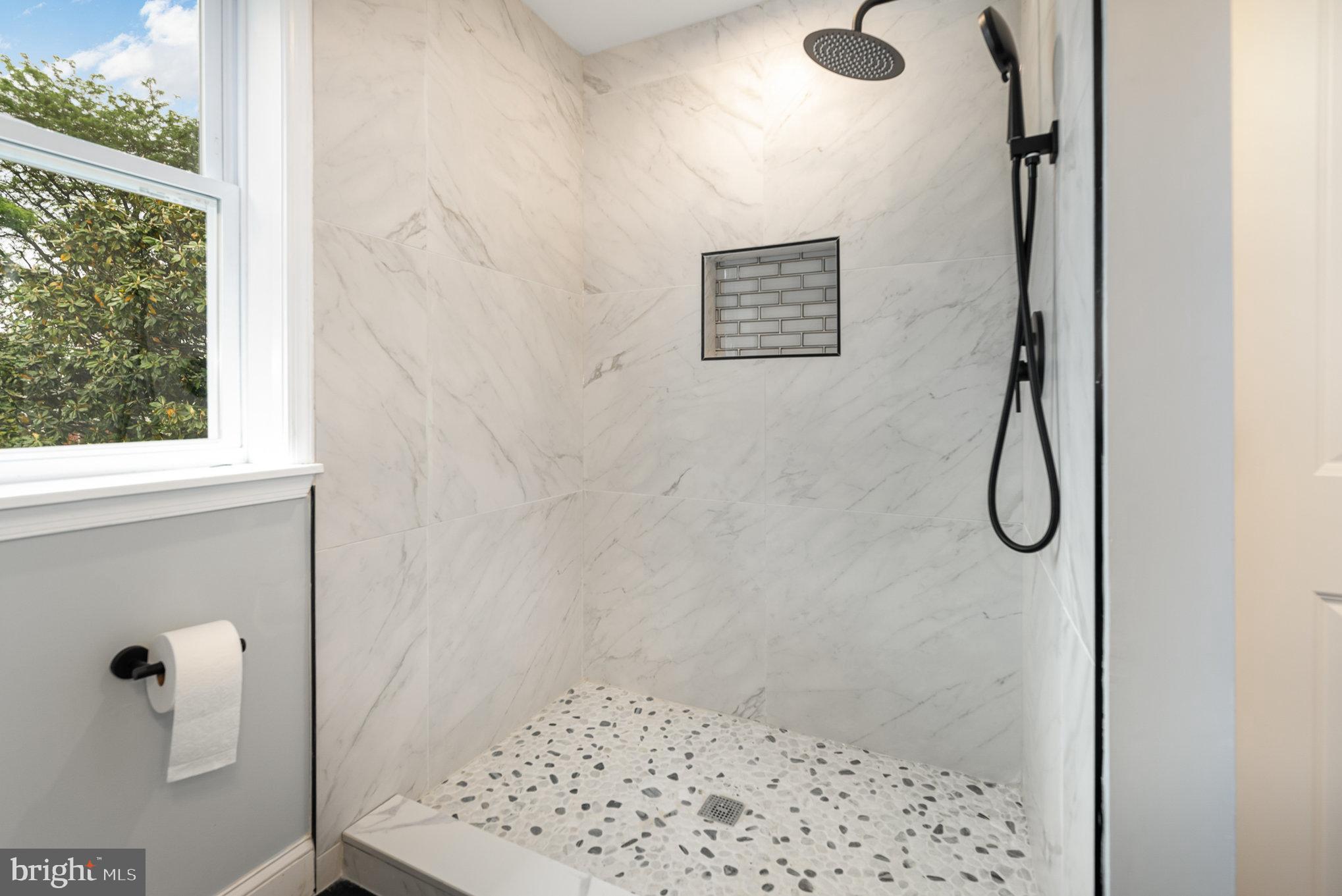 ABERDEEN HILLS - Residential