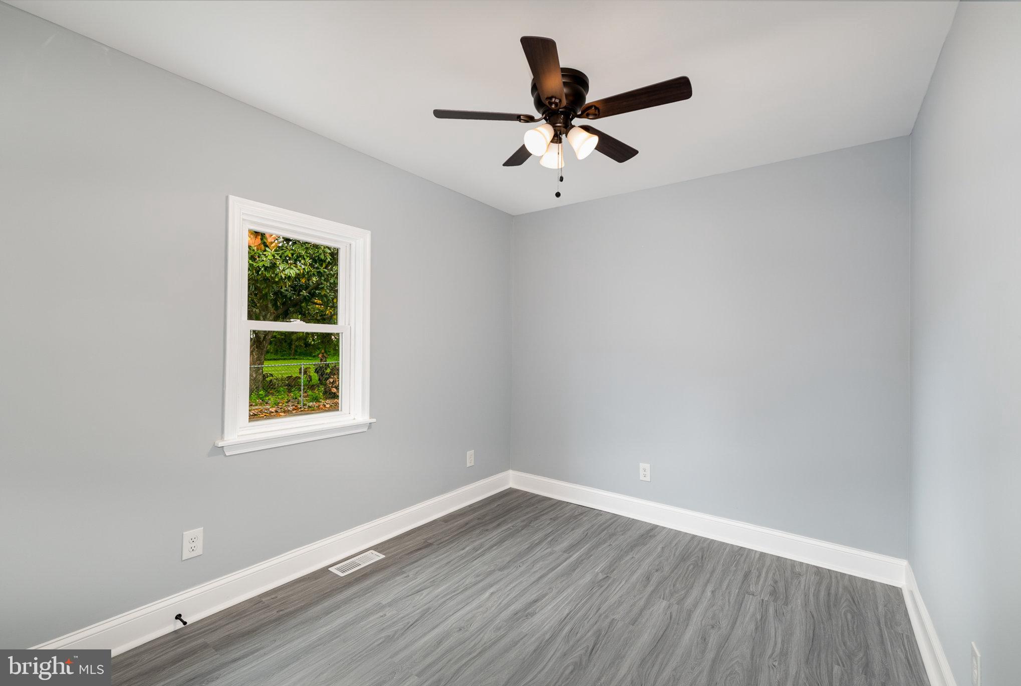 ABERDEEN HILLS - Residential