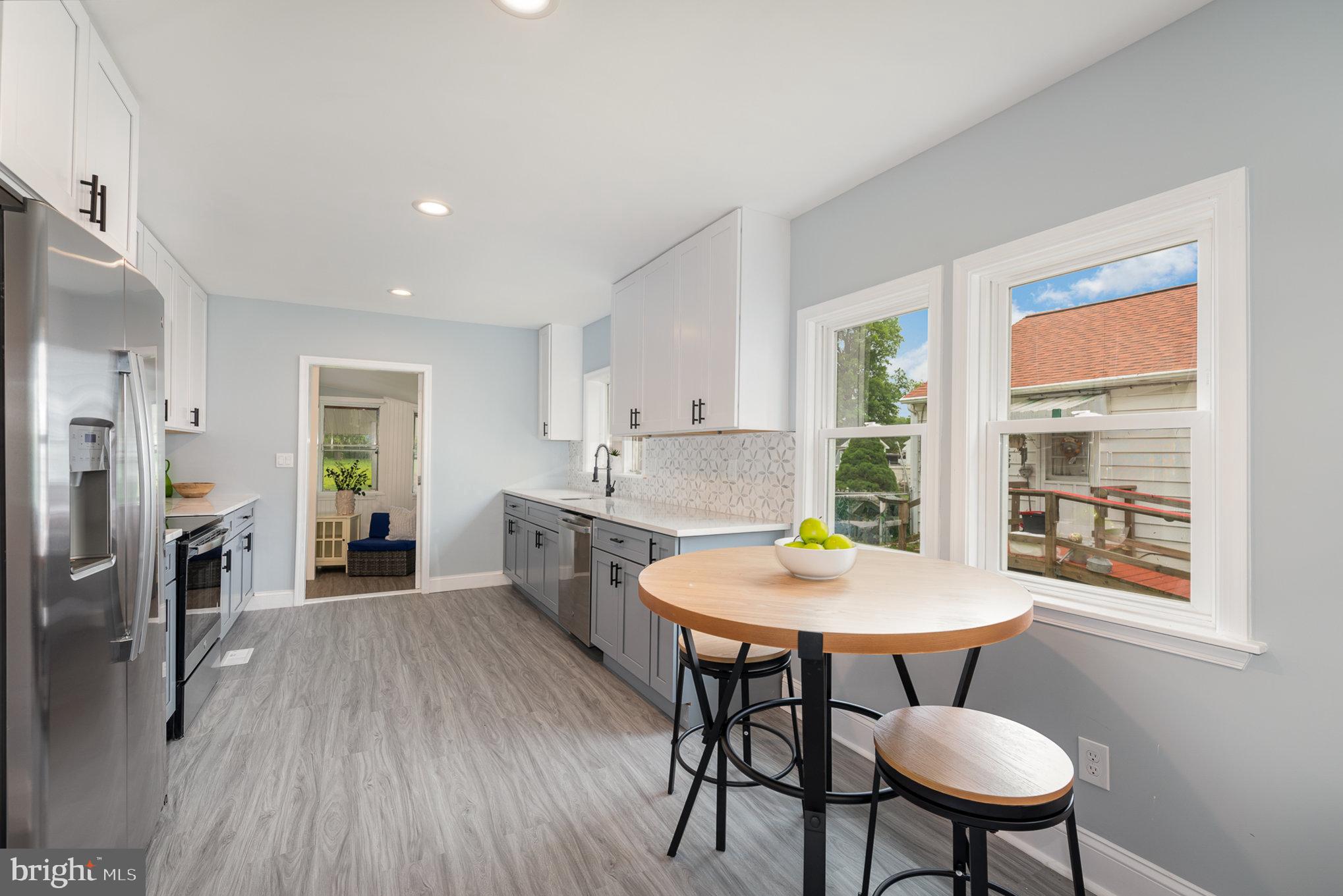 ABERDEEN HILLS - Residential