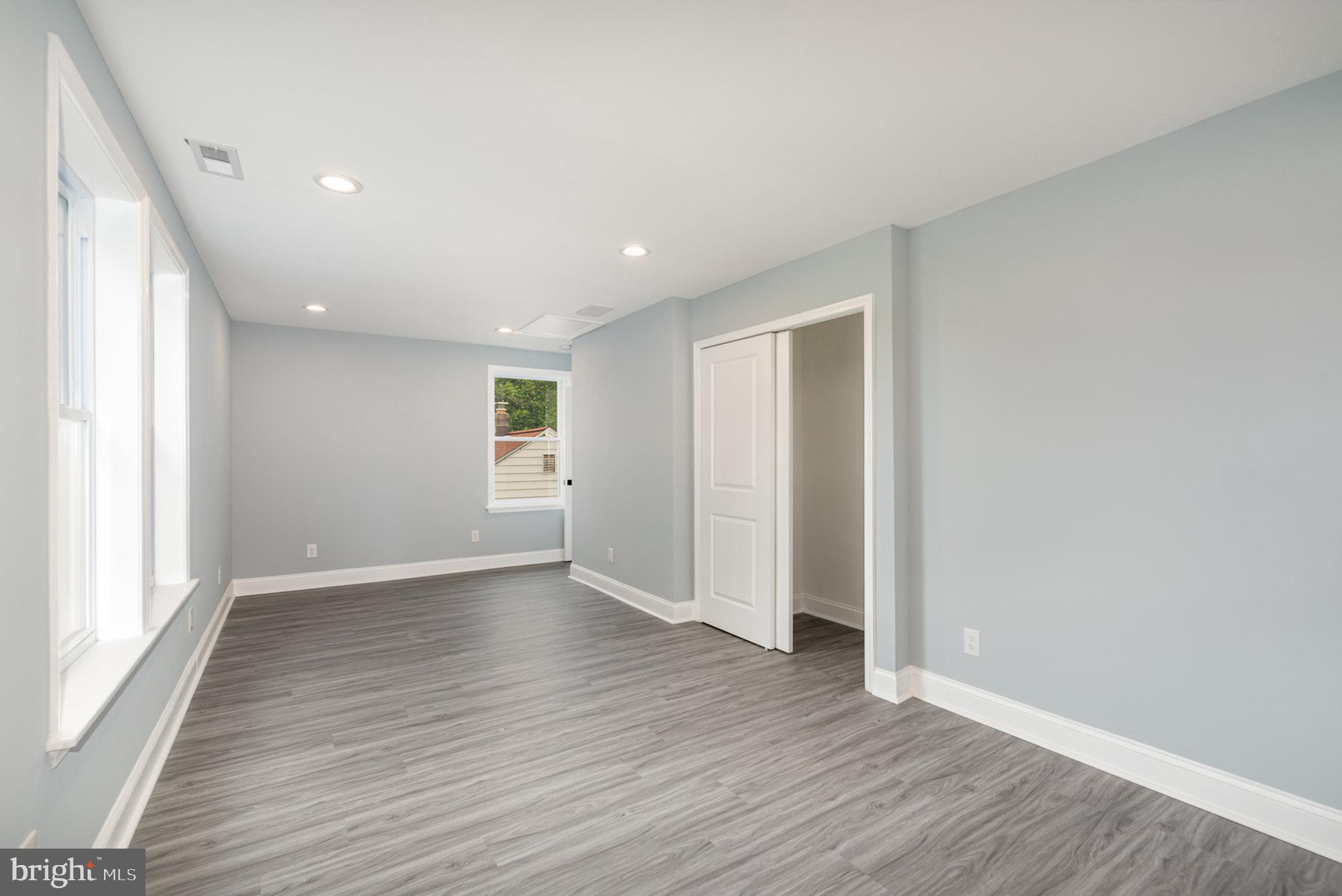 ABERDEEN HILLS - Residential