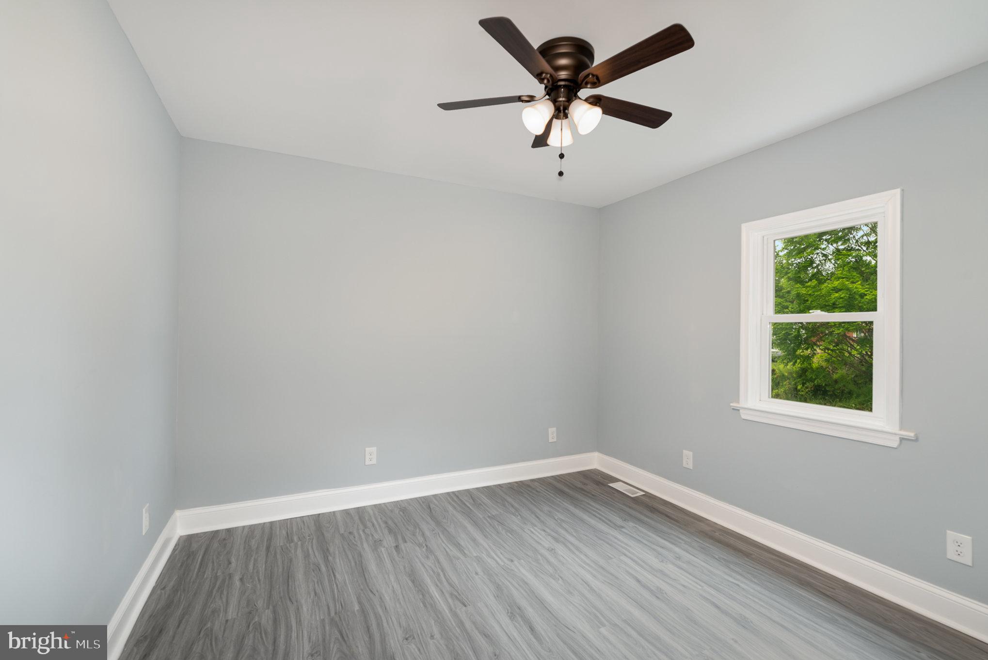 ABERDEEN HILLS - Residential