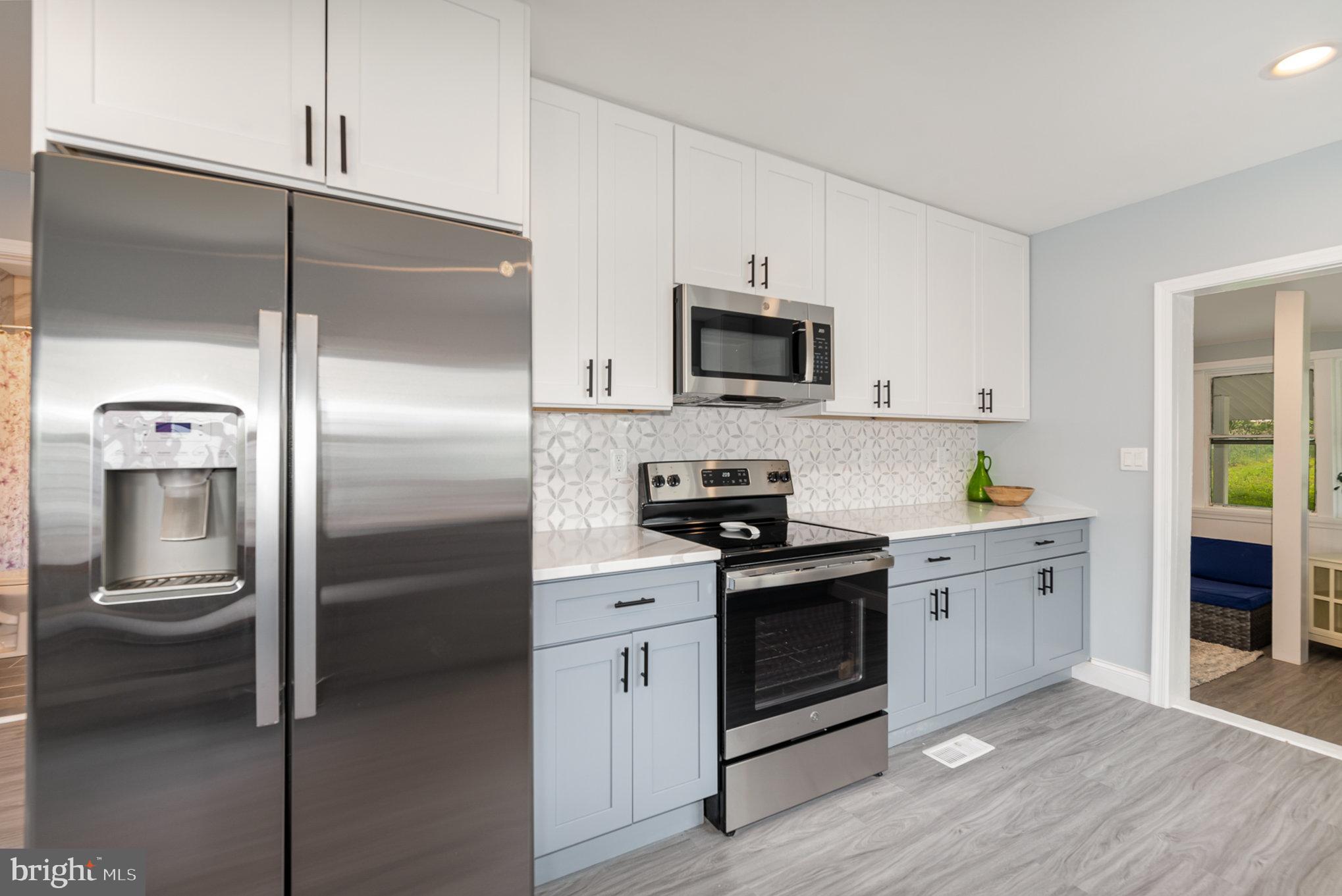 ABERDEEN HILLS - Residential