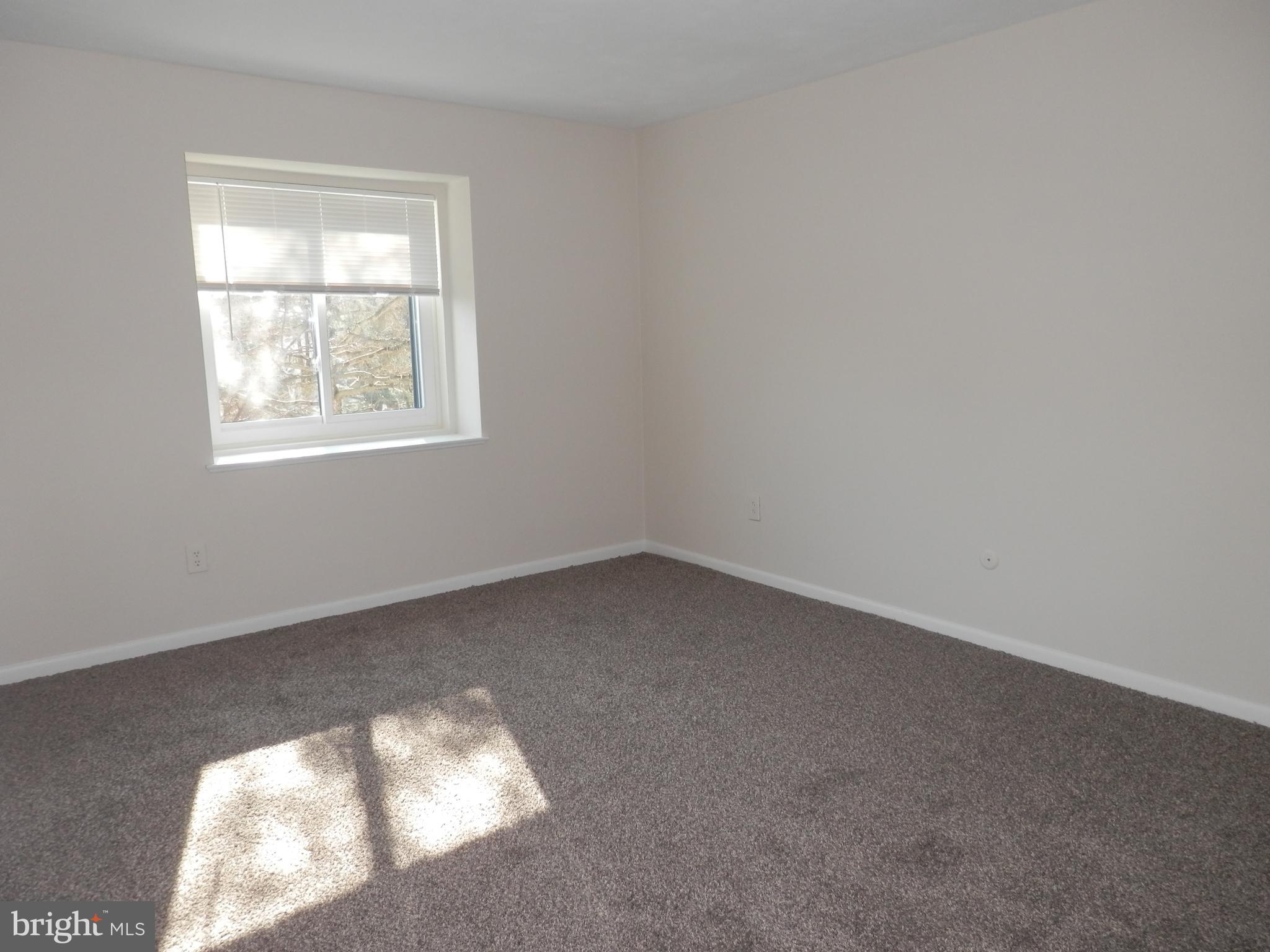 FOX VALLEY - Residential