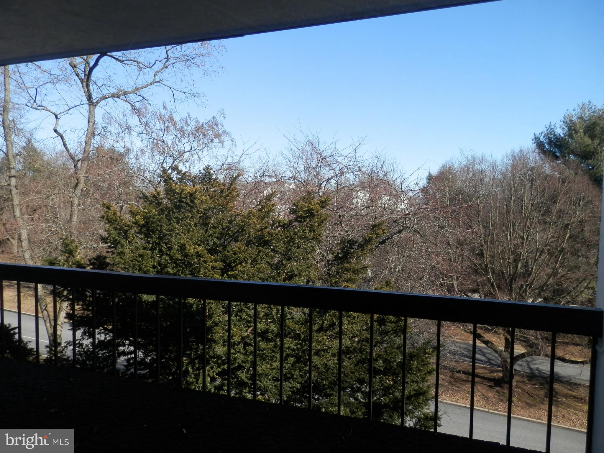FOX VALLEY - Residential