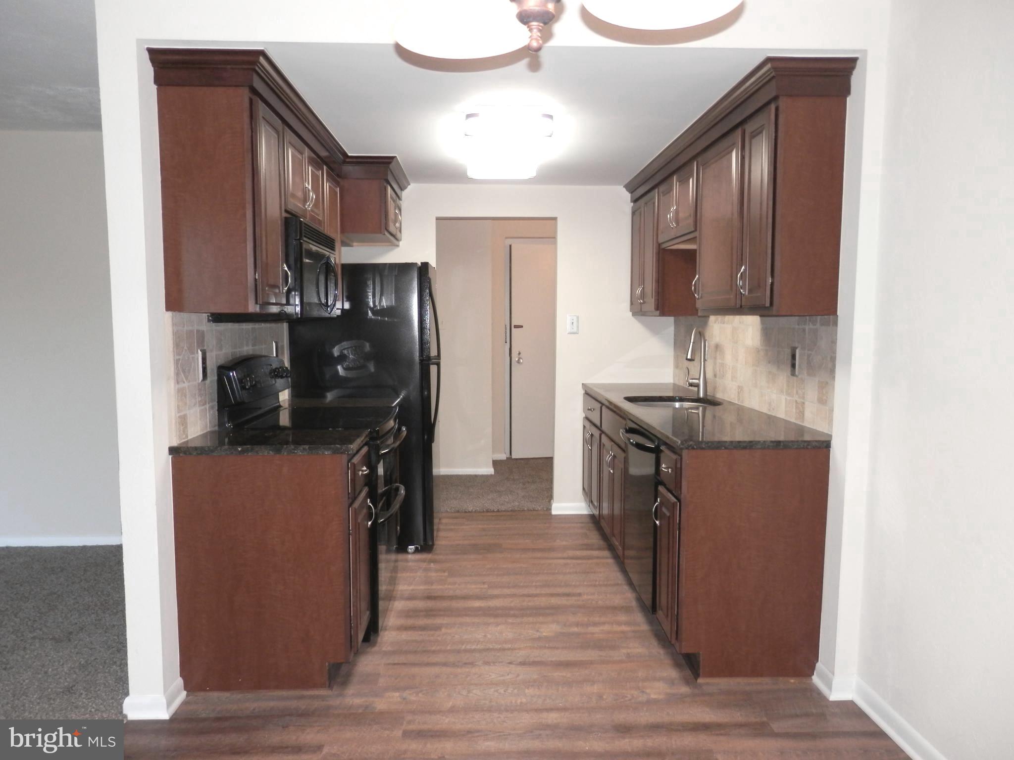 FOX VALLEY - Residential