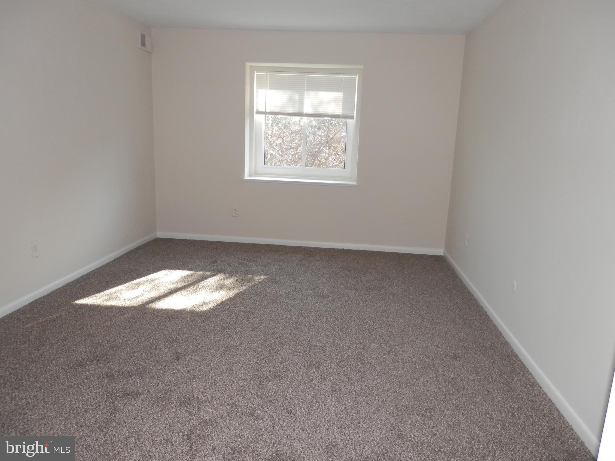 FOX VALLEY - Residential