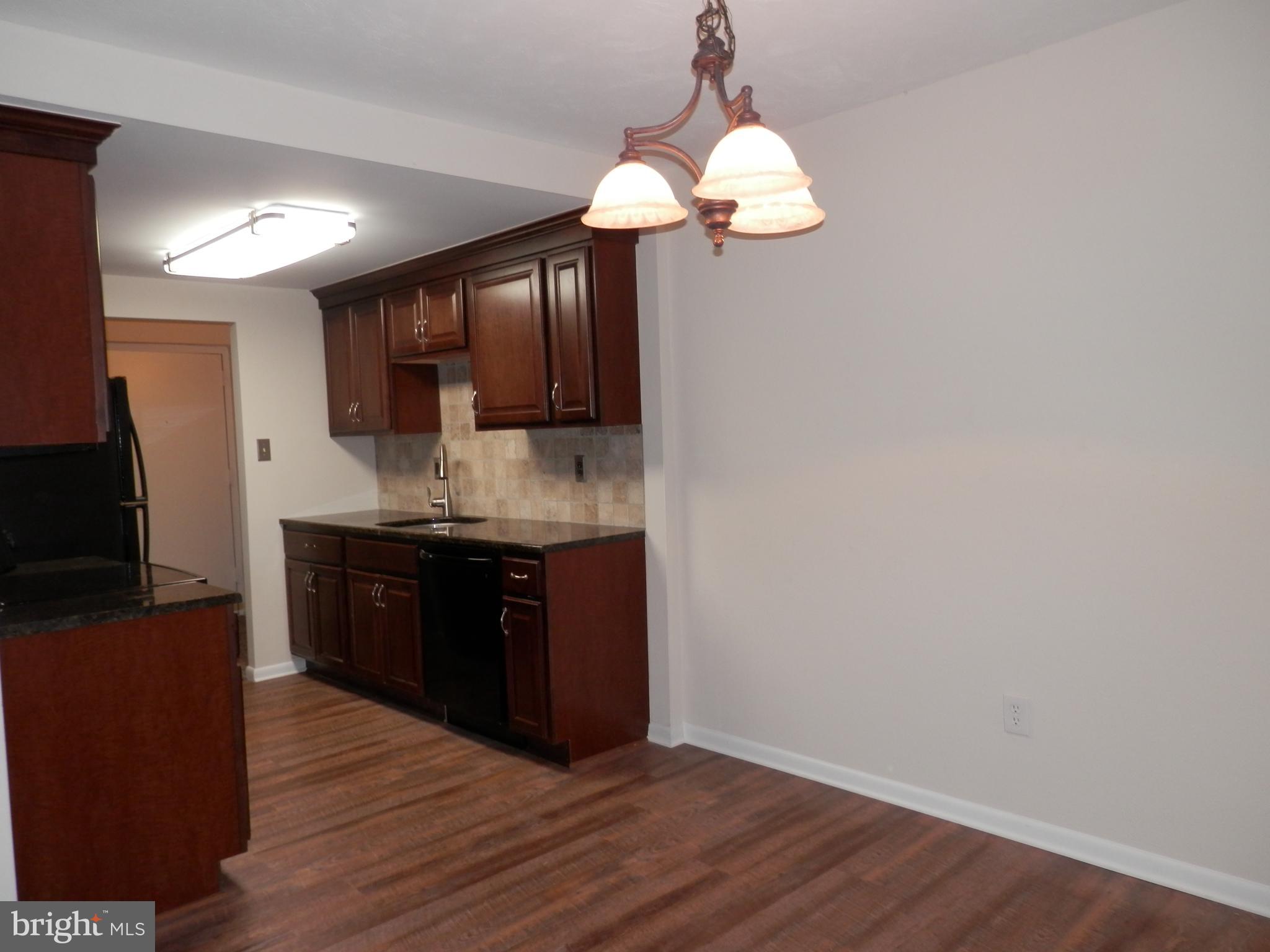 FOX VALLEY - Residential