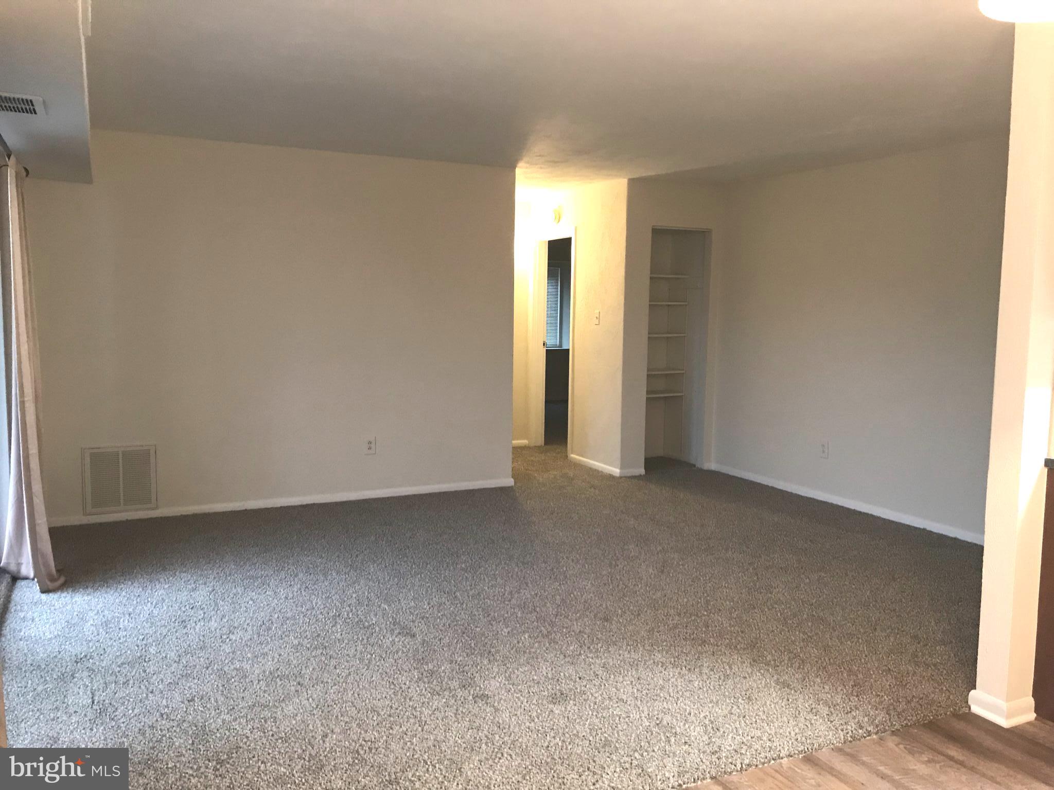 FOX VALLEY - Residential