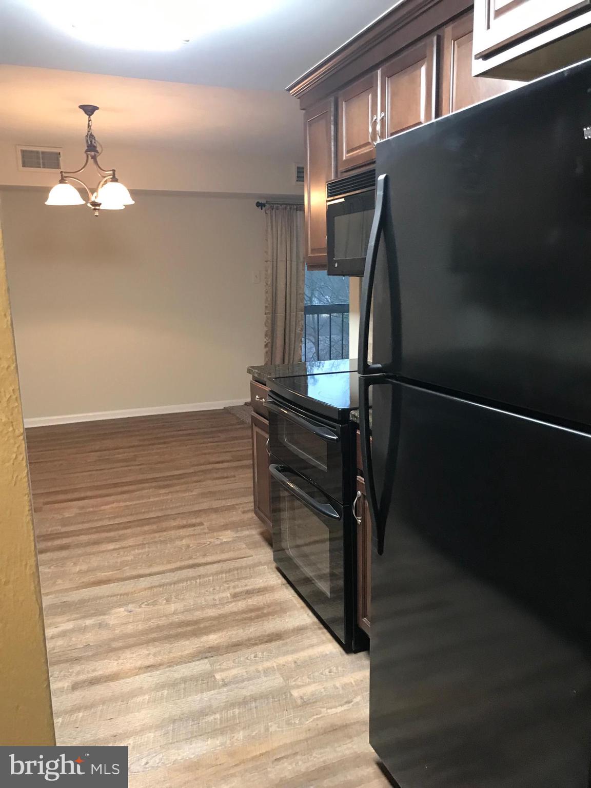 FOX VALLEY - Residential
