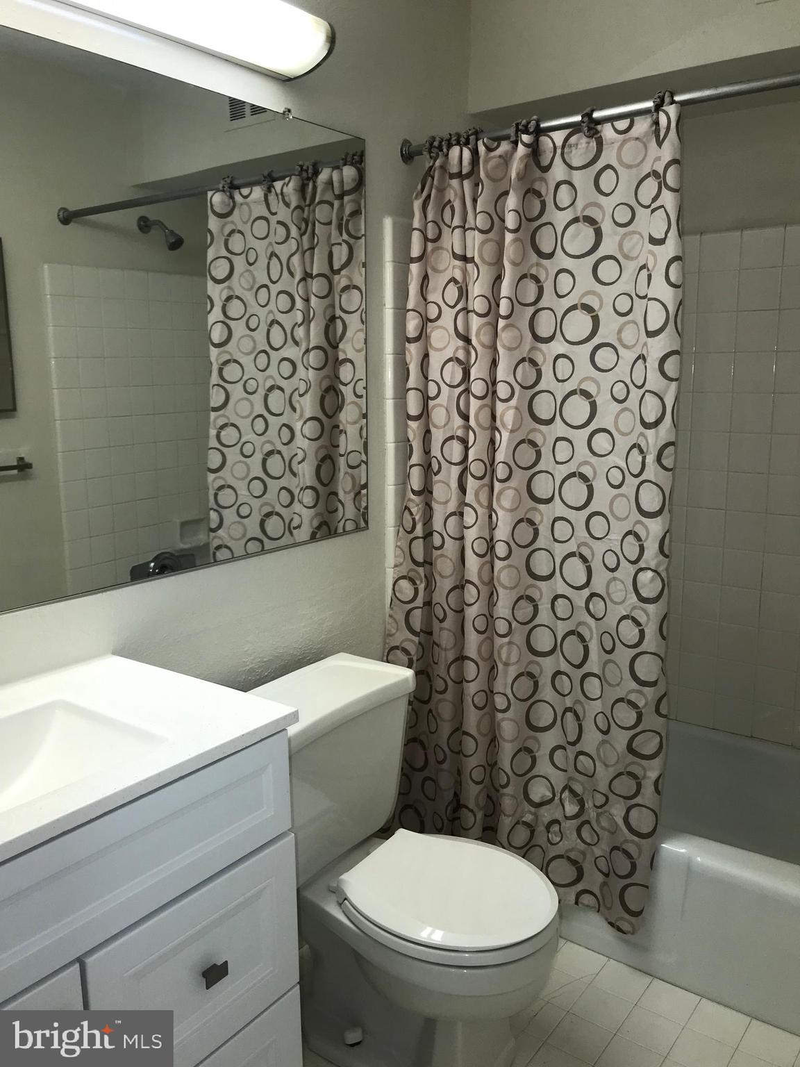 FOX VALLEY - Residential