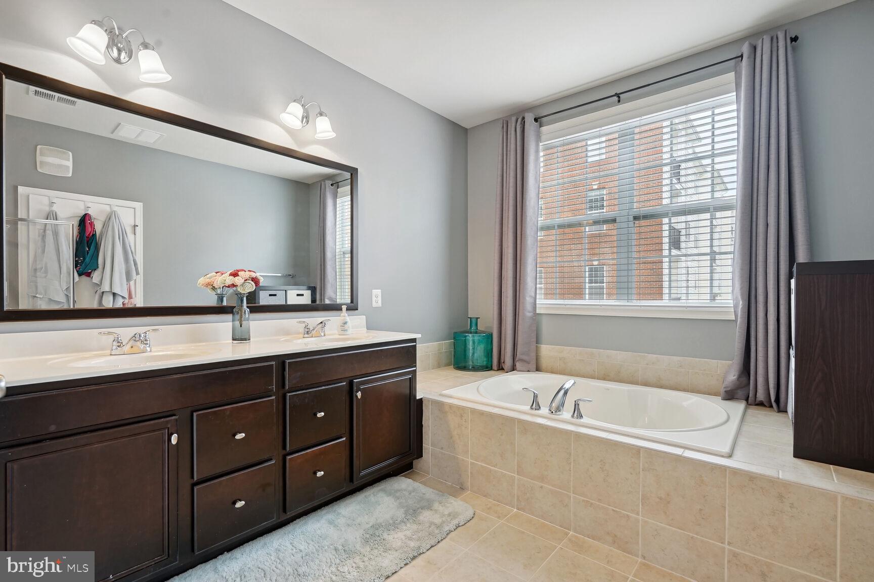 BUCKINGHAM AT LOUDOUN VALLEY - Residential