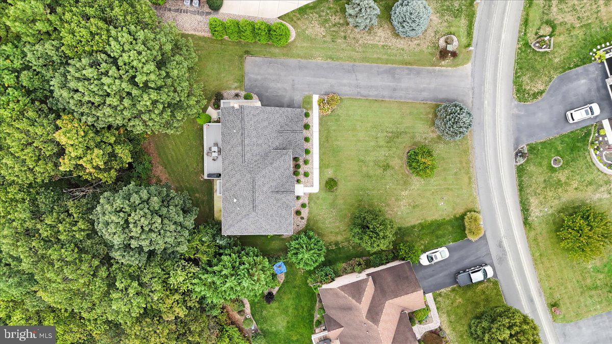 2384 CASTLEGREEN DRIVE