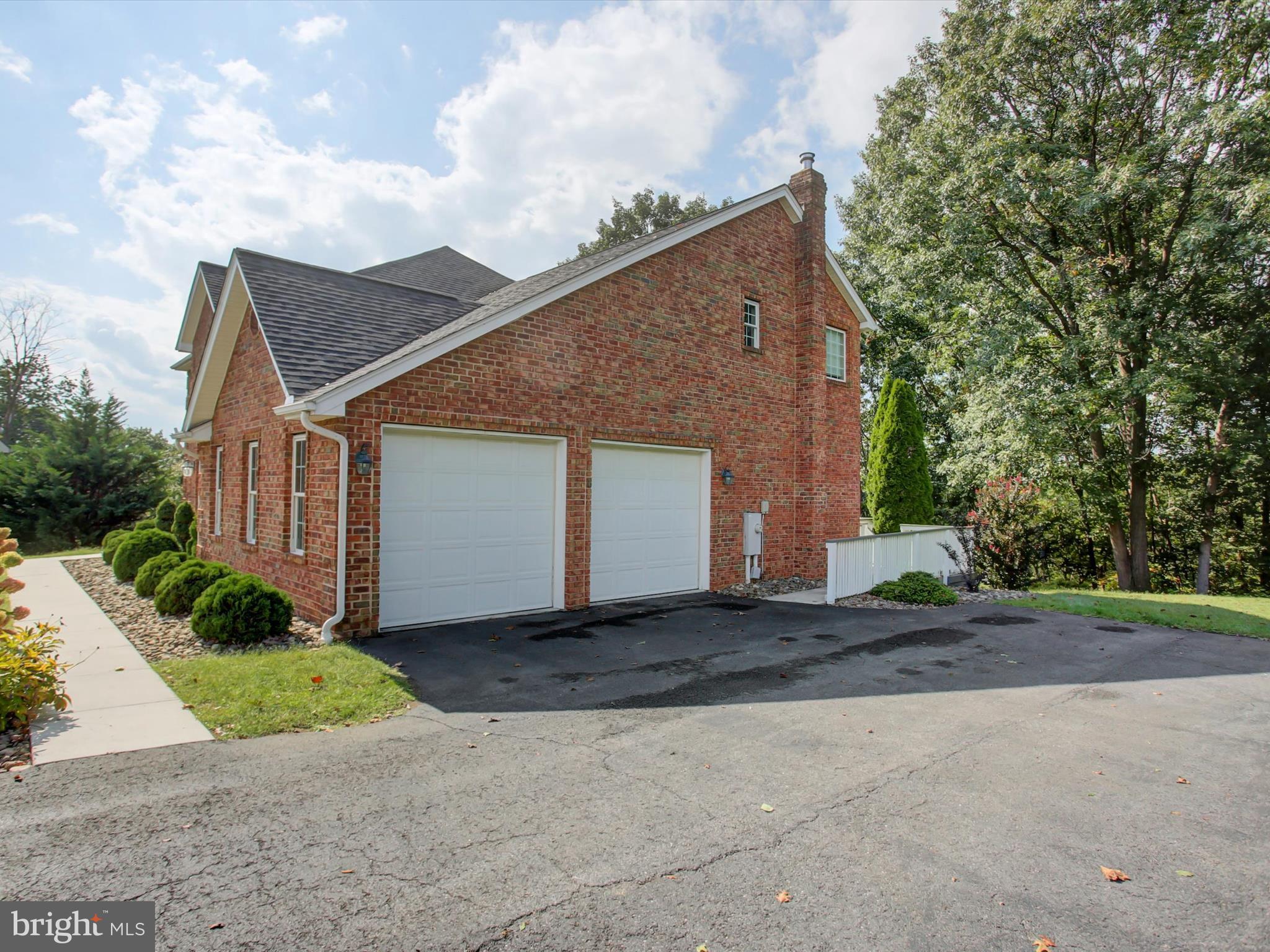 GREENCASTLE GREENS - Residential