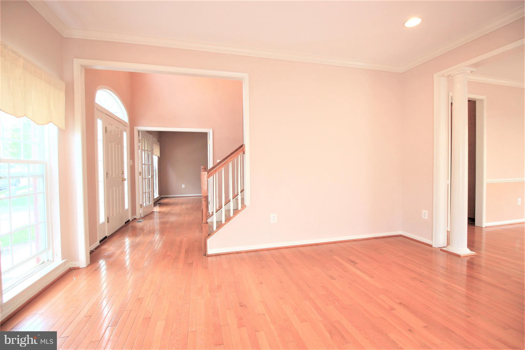 GALYN MANOR - Residential