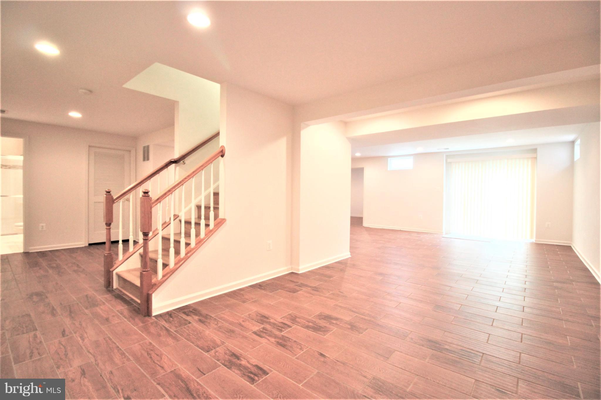 GALYN MANOR - Residential