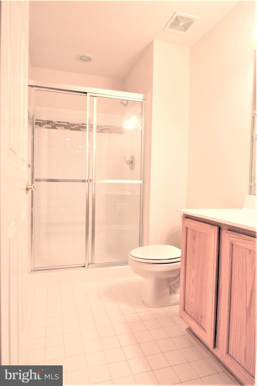 GALYN MANOR - Residential