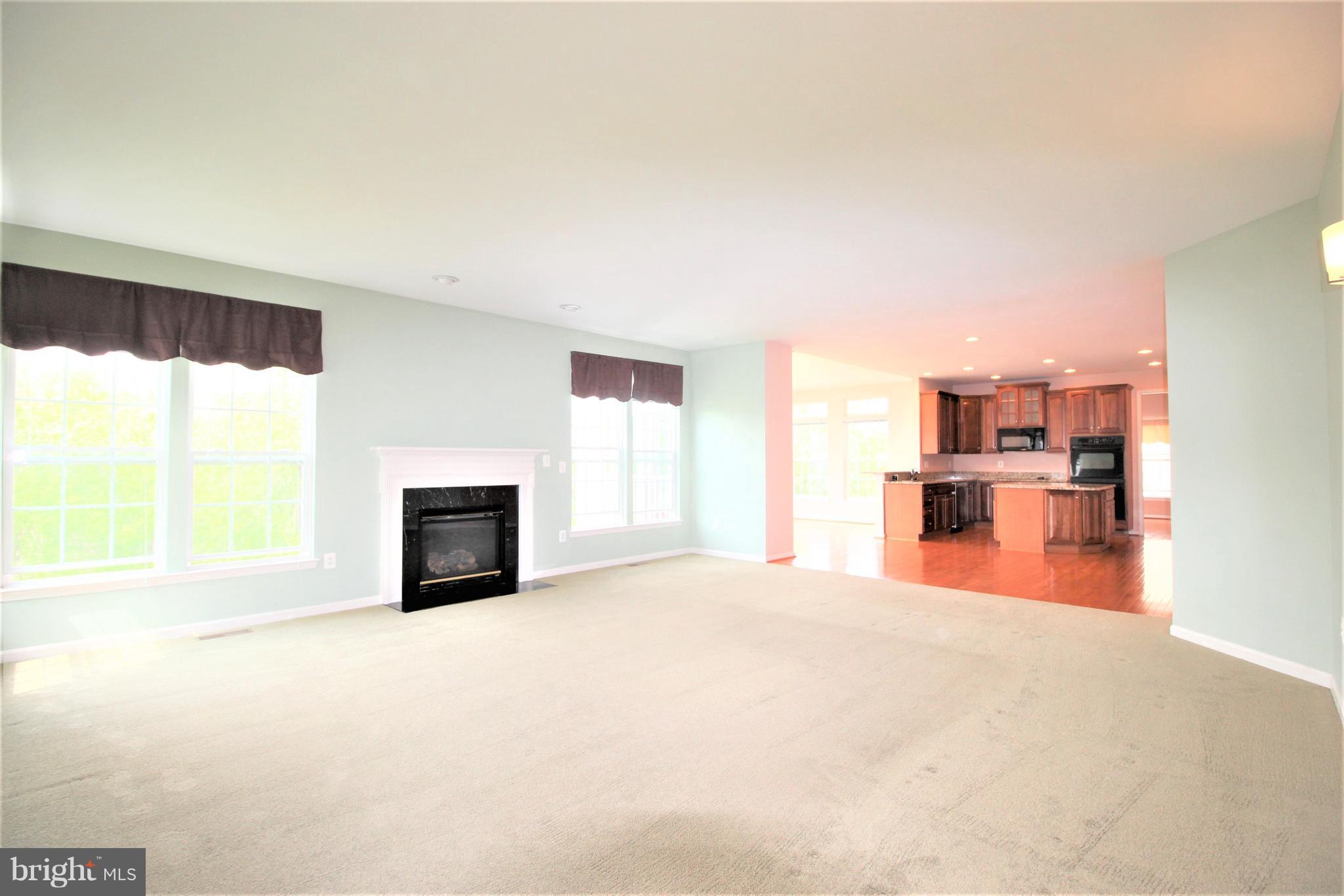 GALYN MANOR - Residential