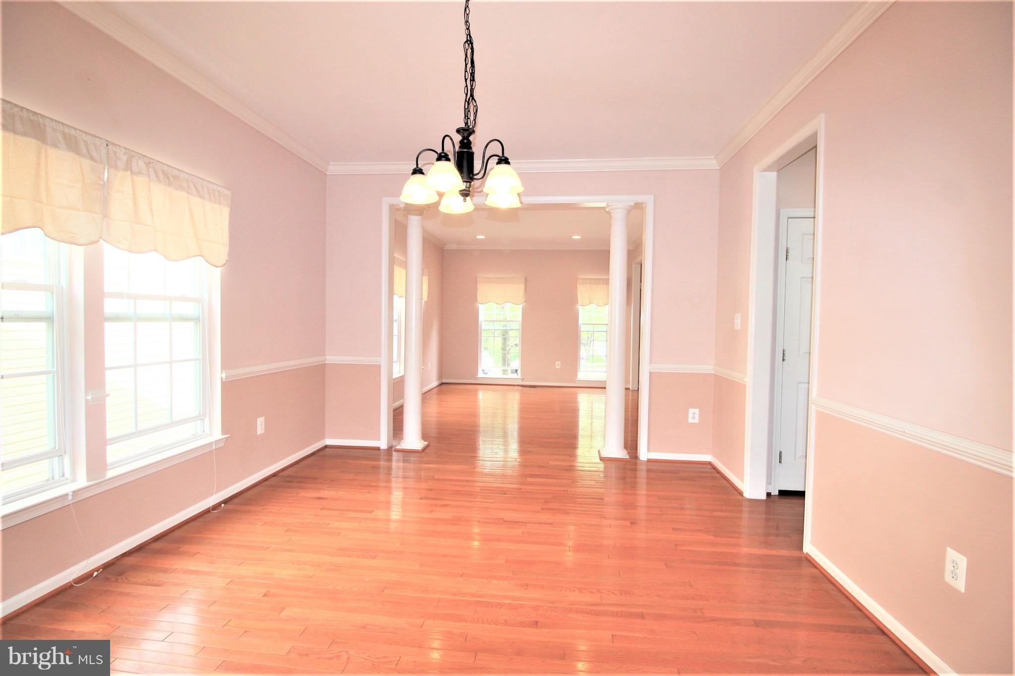 GALYN MANOR - Residential