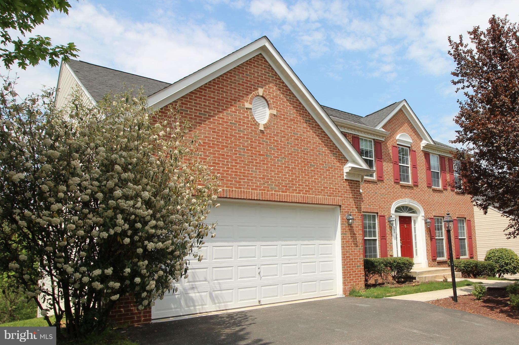 GALYN MANOR - Residential