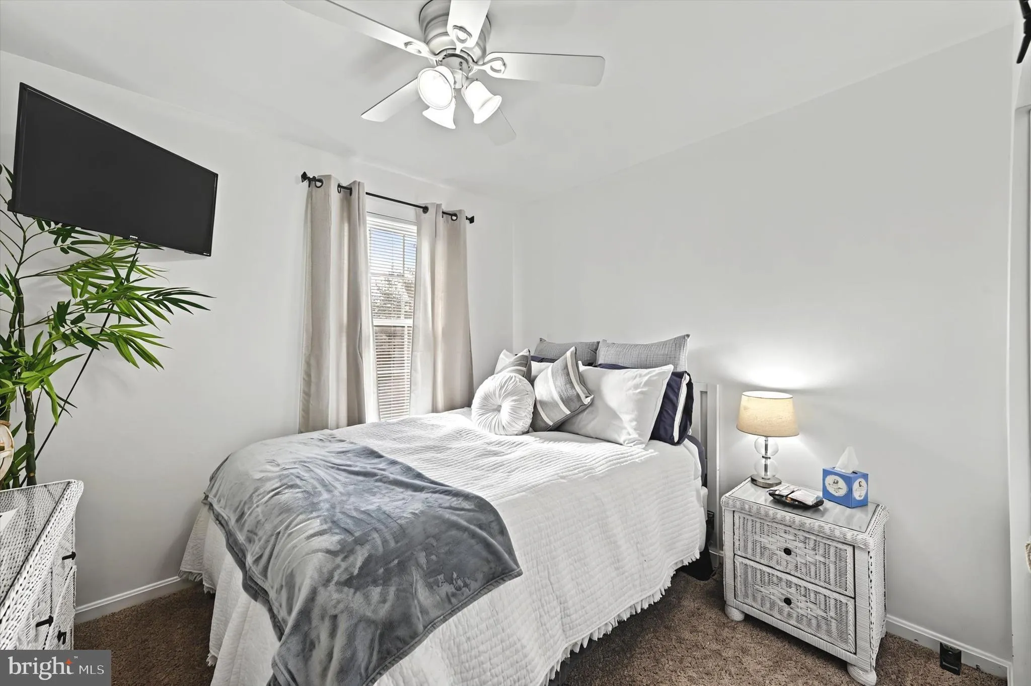 Stoney Beach, Maryland 21226, United States, 3 Bedrooms Bedrooms, ,4 BathroomsBathrooms,Residential,Pending,76468