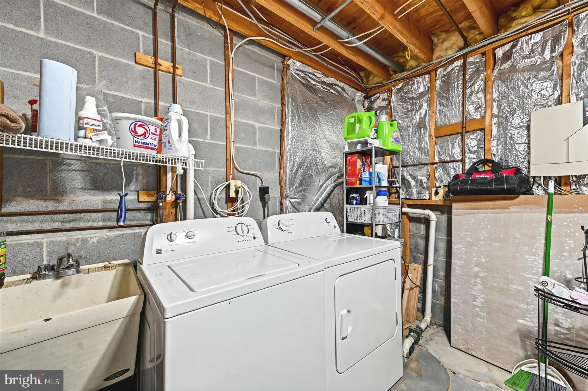 Stoney Beach, Maryland 21226, United States, 3 Bedrooms Bedrooms, ,4 BathroomsBathrooms,Residential,Pending,76468