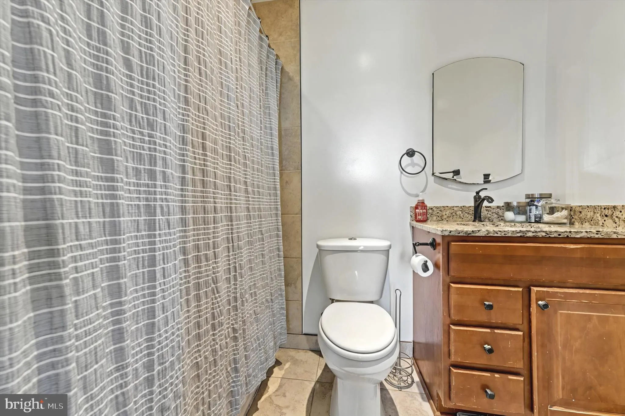 Stoney Beach, Maryland 21226, United States, 3 Bedrooms Bedrooms, ,4 BathroomsBathrooms,Residential,Pending,76468