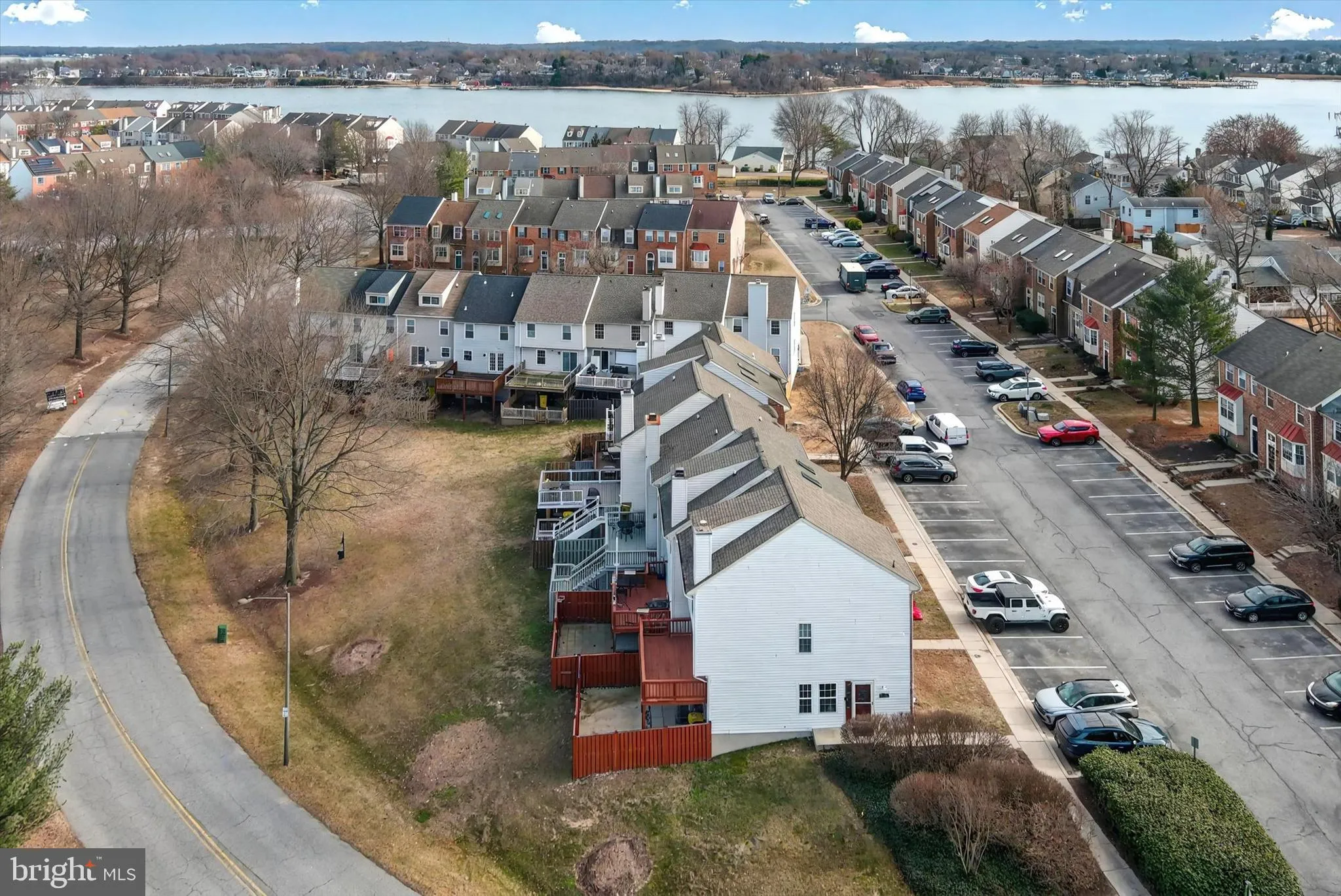 Stoney Beach, Maryland 21226, United States, 3 Bedrooms Bedrooms, ,4 BathroomsBathrooms,Residential,Pending,76468