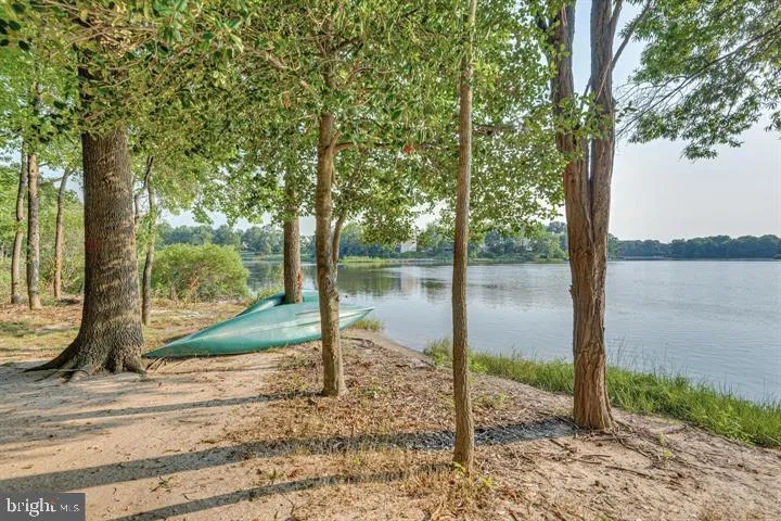 Stoney Beach, Maryland 21226, United States, 3 Bedrooms Bedrooms, ,4 BathroomsBathrooms,Residential,Pending,76468