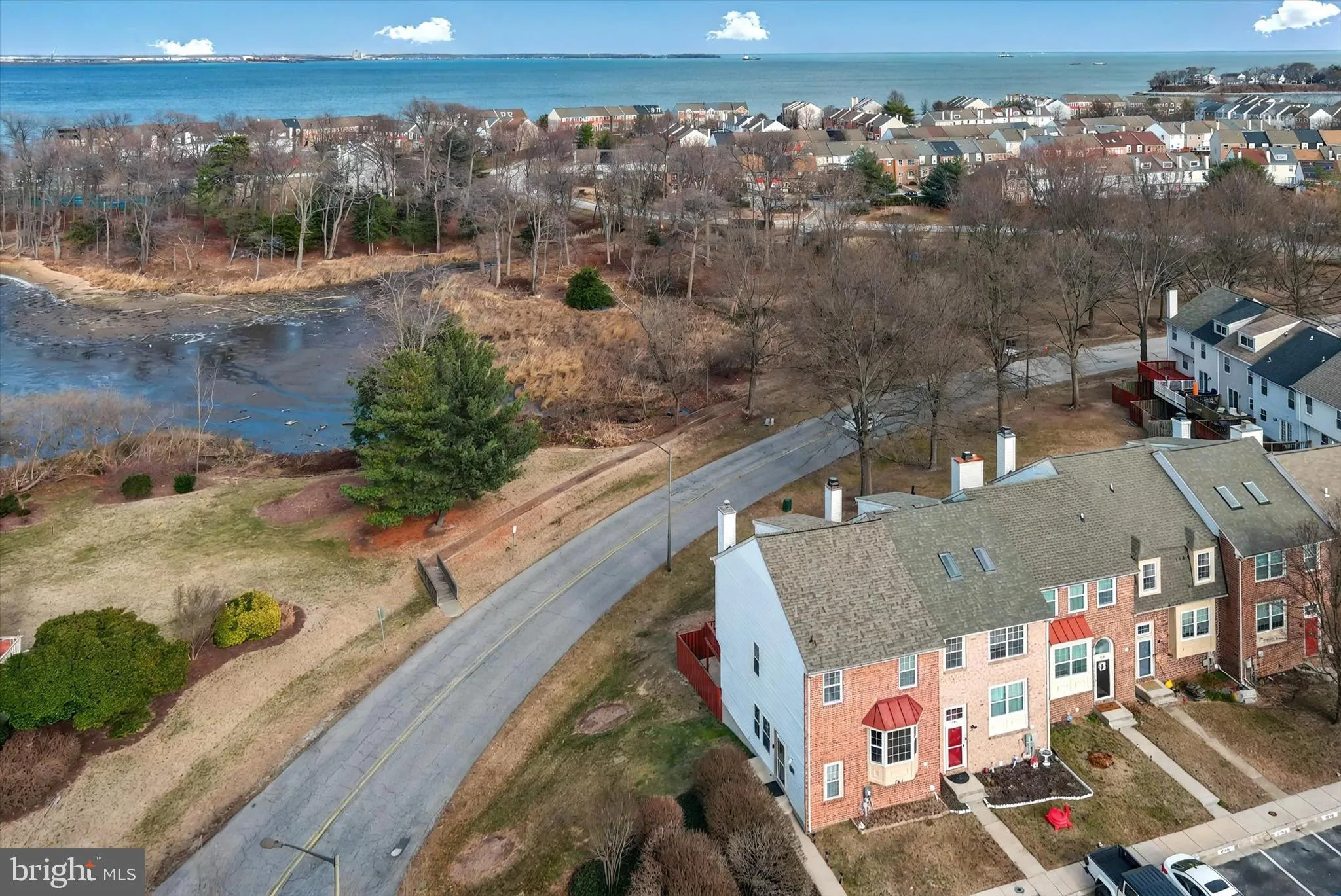 Stoney Beach, Maryland 21226, United States, 3 Bedrooms Bedrooms, ,4 BathroomsBathrooms,Residential,Pending,76468