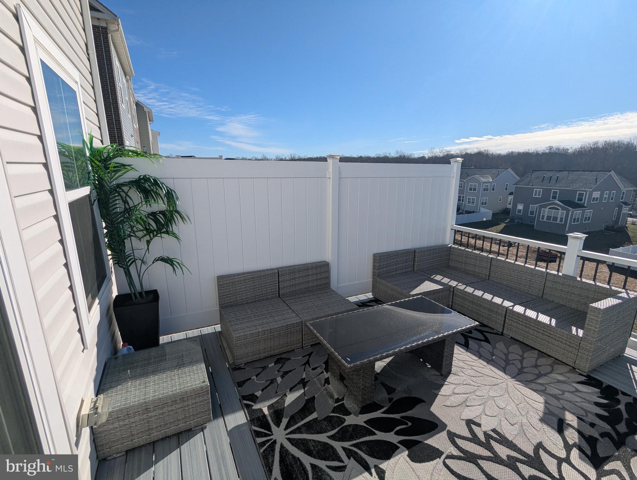 STONEHAVEN - Residential Lease