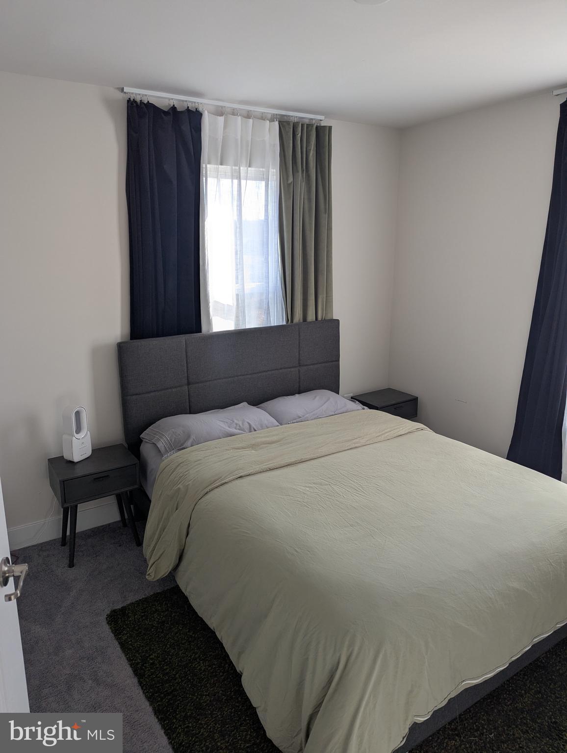 STONEHAVEN - Residential Lease