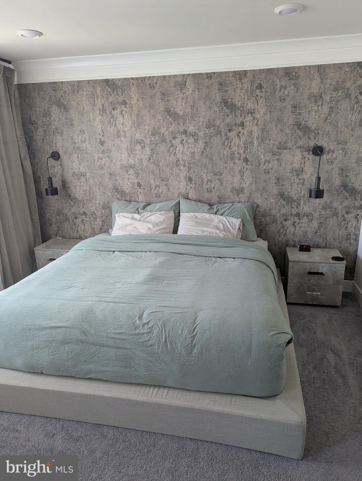 STONEHAVEN - Residential Lease