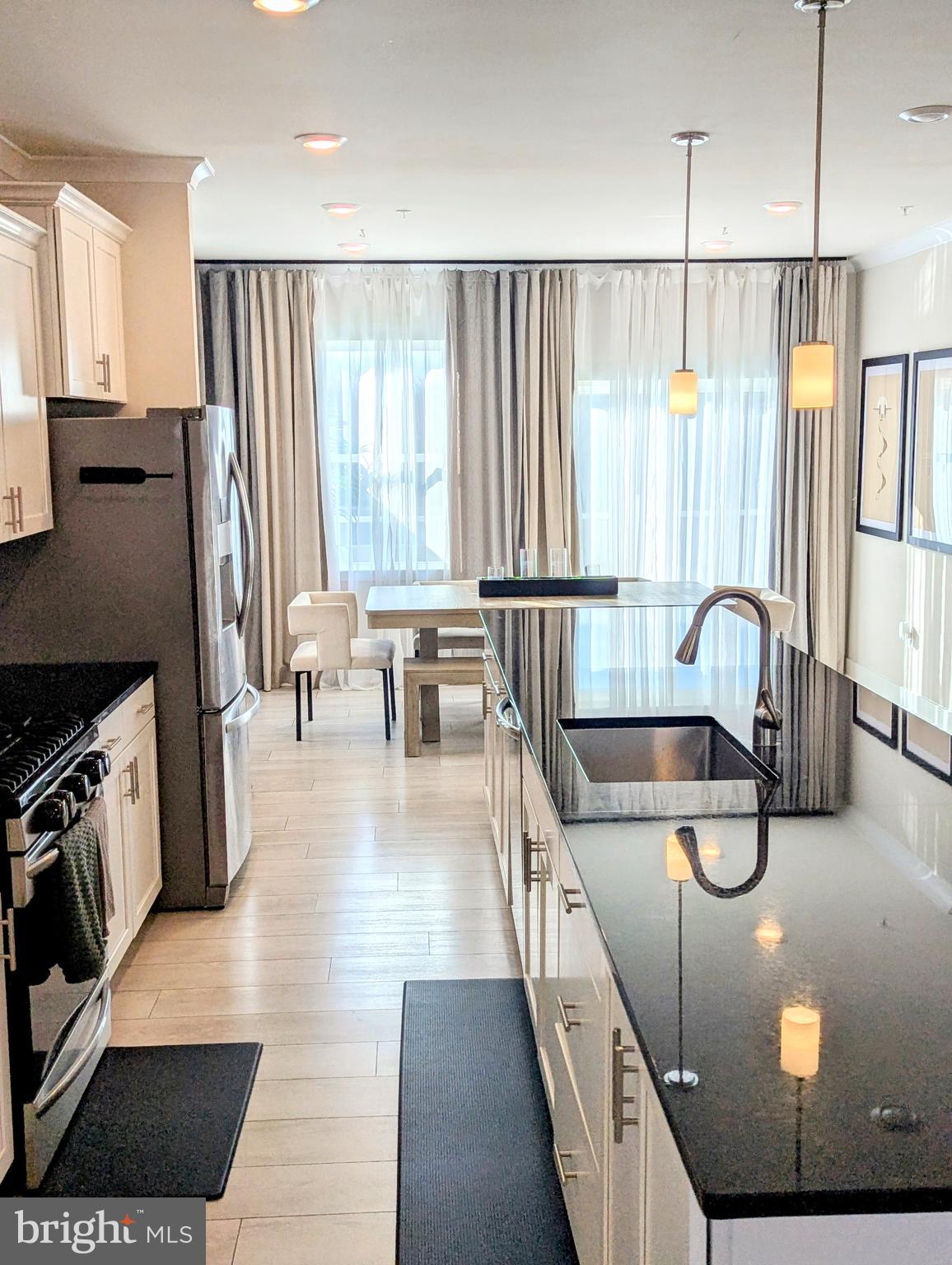 STONEHAVEN - Residential Lease