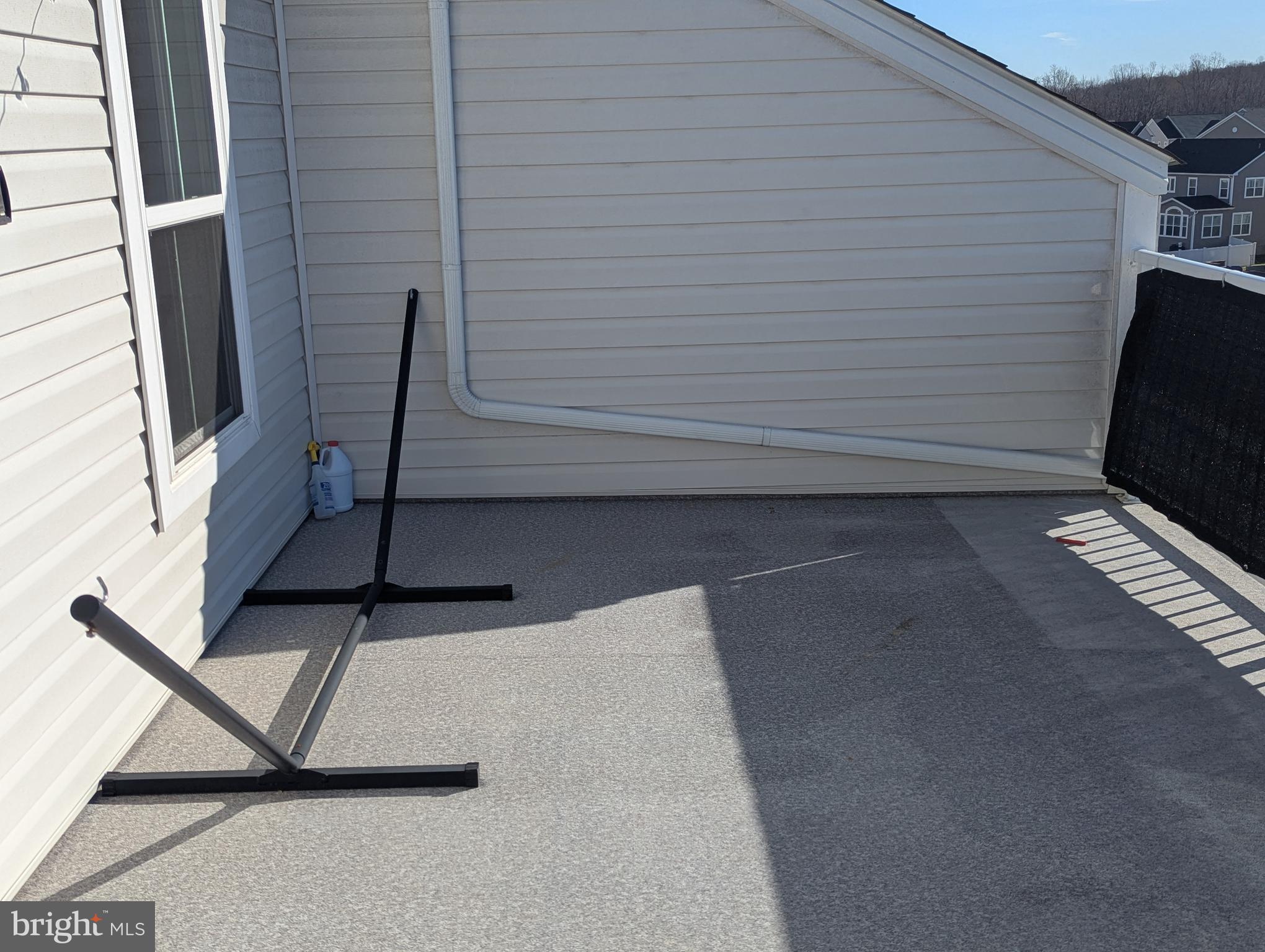 STONEHAVEN - Residential Lease