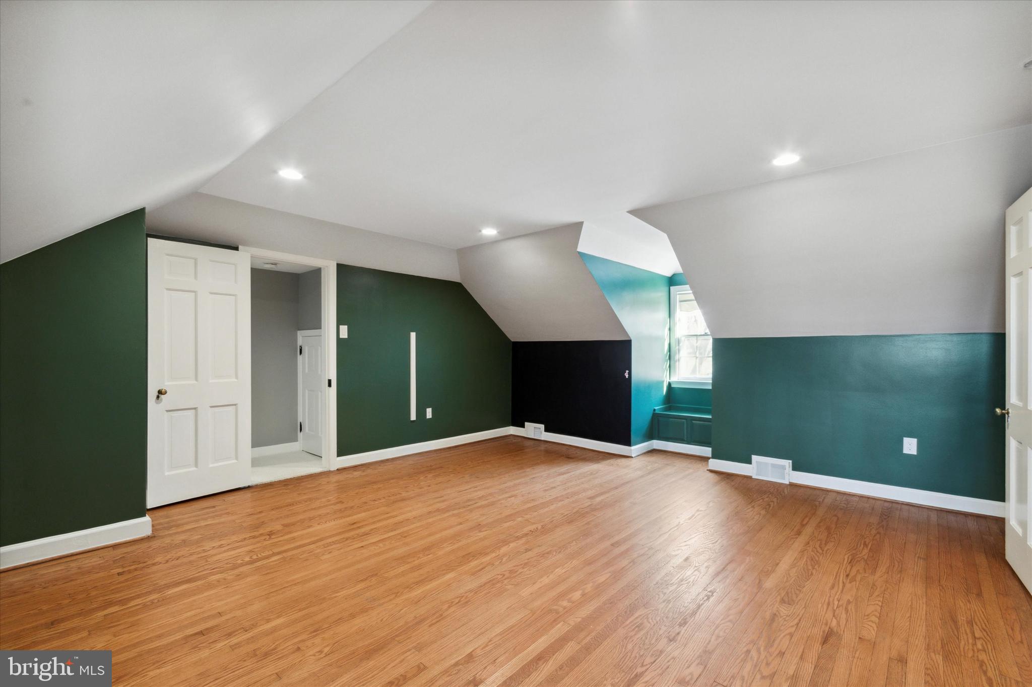 NORTHWOODS - Residential