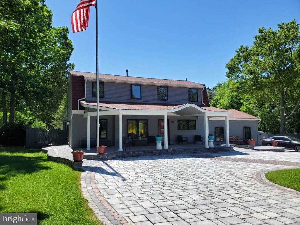 Photo of 69 Rose Hill Road, BARNEGAT, NJ 08005 (MLS # NJOC2038086)