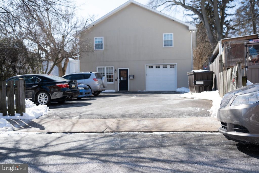 Photo of 7906 Elm Avenue, GLENSIDE, PA 19038 (MLS # PAMC2167494)