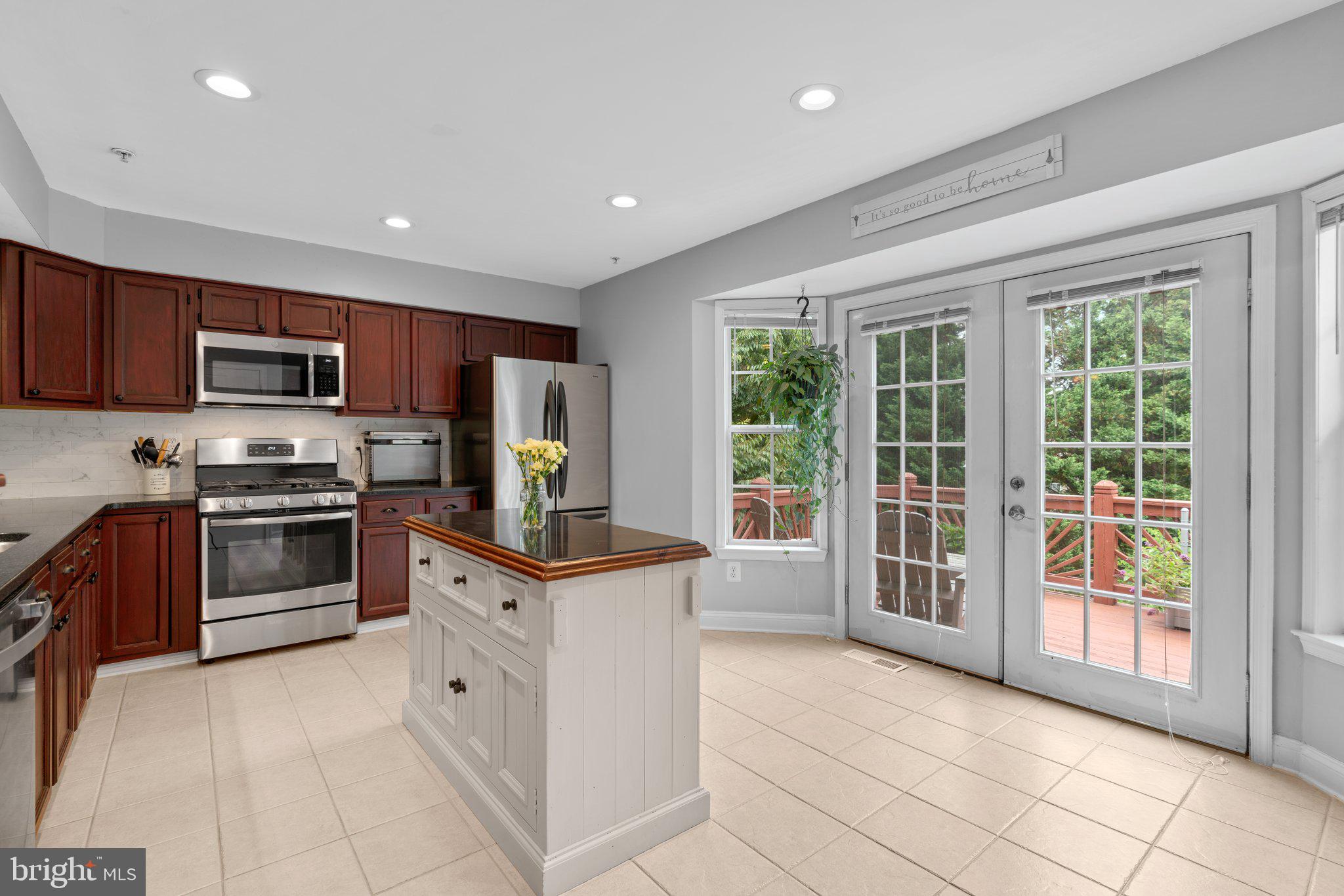 THE RIDINGS AT KENDALL RIDGE - Residential