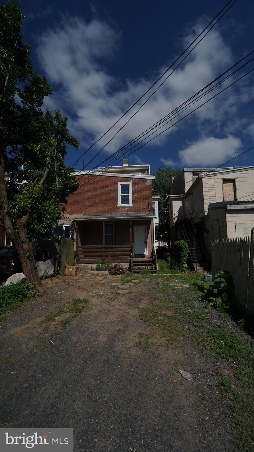 NORRISTOWN - Residential