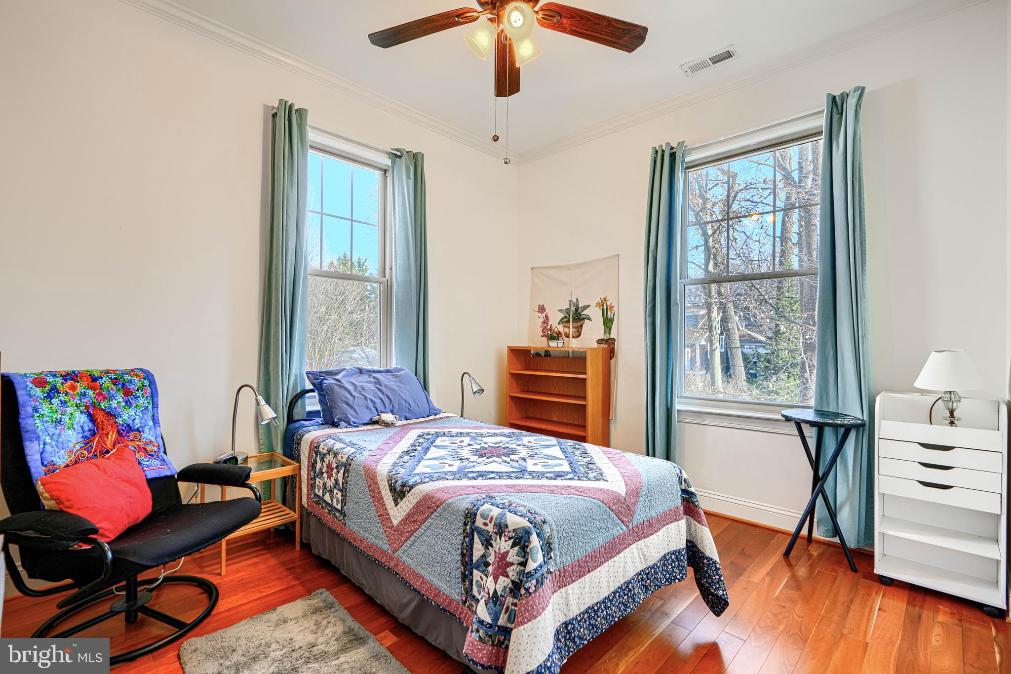 MOUNT WASHINGTON - Residential