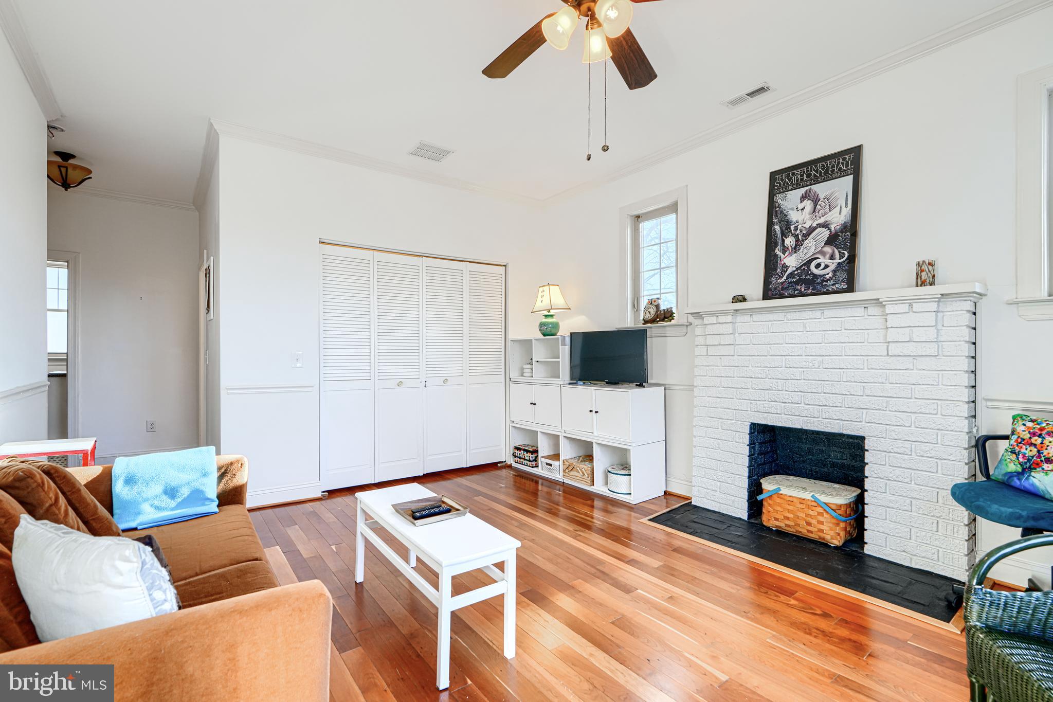 MOUNT WASHINGTON - Residential